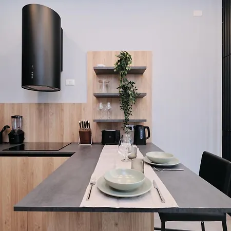Apartamento Gemelli Suite Design con Jacuzzi By HÔTEA