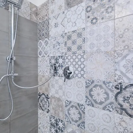 Gemelli Design Con Jacuzzi By Hôtea Roma